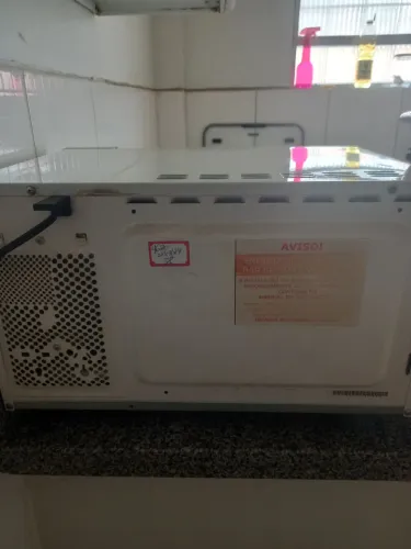 Doacao de micro-ondas com defeito