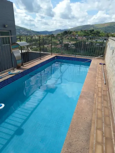 Imóvel para venda tem 202 metros quadrados com 4 quartos em Centro - Coronel Fabriciano -