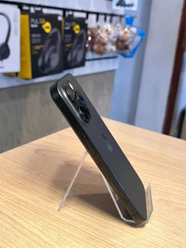 iPhone 15 pro 512 todo original com caixa