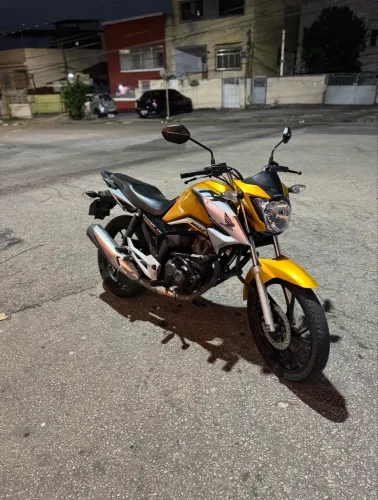 TITAN 160 DOURADA! edição limitada!
