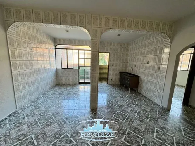 Código 4757 - Aluga apartamento na rua Tabajaras n°375, bairro Iguaçu, 02 quartos amplos,