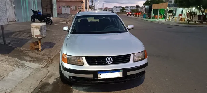 Volkswagen Passat Variant 1.8 Mec. 1998
