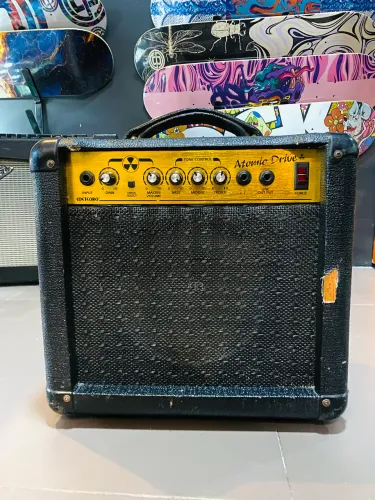 Amplificador Meteoro Atomic Drive