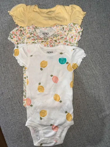 Kit 3 bodys Carters original, novo