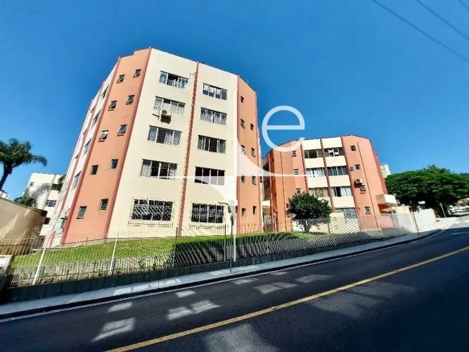 Studio mobiliado no bairro Carvoeira - Florianópolis