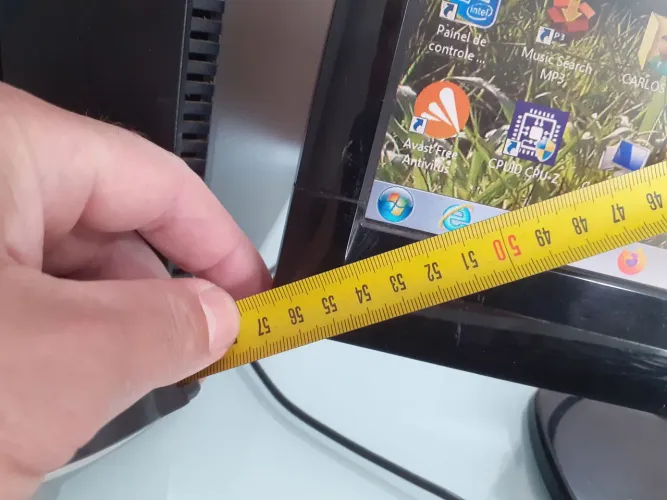 COMPUTADOR PENTIUN G2020- MONITOR COM INCLINAÇÃO E ANTENA WIRELESS