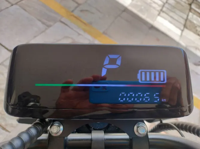 Vende-se moto Gotrix x13 toda original