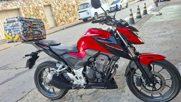 CB300F ABS 17MIL KM SUPER NOVA