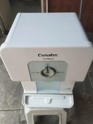 Purificador de água Esmaltec 