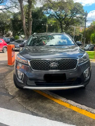 Kia Motors Sorento 3.3 V6 24V 270cv 4X2 Aut. 2017