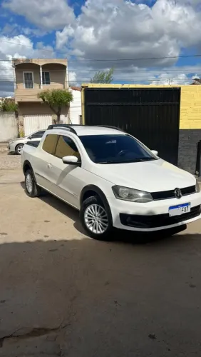 Volkswagen Saveiro Highline 1.6 T. Flex 8V CD 2015