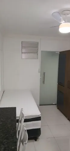 Kitinete mobiliada para moça solteira
