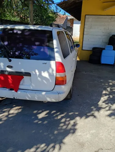 Vendi peças Ford Escort perua ano 98