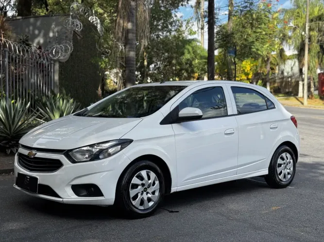 Chevrolet Onix Hatch LT 1.0 8V Flex Mec. 4P 2019