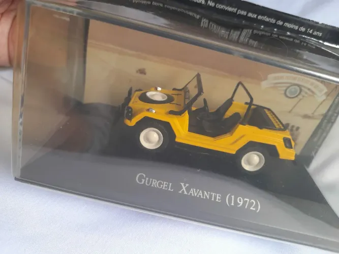 Miniatura Gurgel Xavante 1972 Altaya 1:43 Lacrada + Fascículo