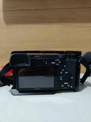 Camera Profissional Sony Alpha 6300