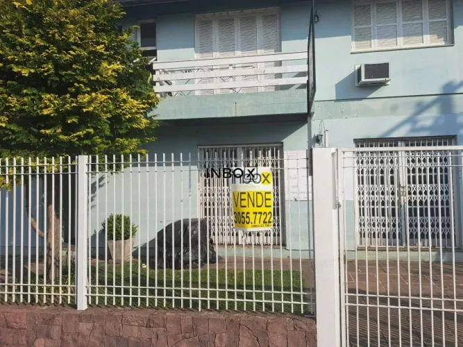 Inbox Imobiliária vende casa no Bairro Santa Marta
