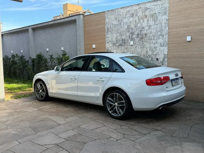 Audi A4 2.0 16V TFSI 183/180cv Multitronic 2013