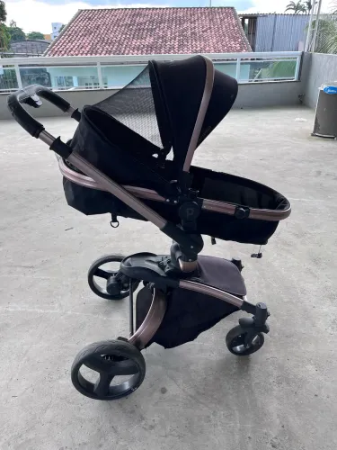 CARRINHO DZIECO ROSE COM BEBE CONFORTO E BASE 