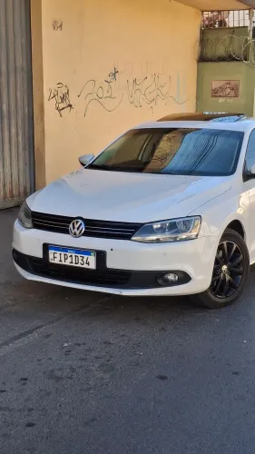 Volkswagen Jetta Comfortline 2.0 T.flex 8V 4P Tipt. 2013