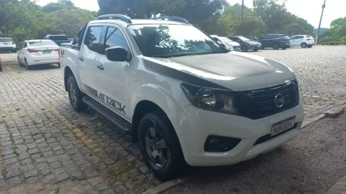 Nissan Frontier Attac.cd 4X4 2.3 Bi-TB Die. AUT 2019