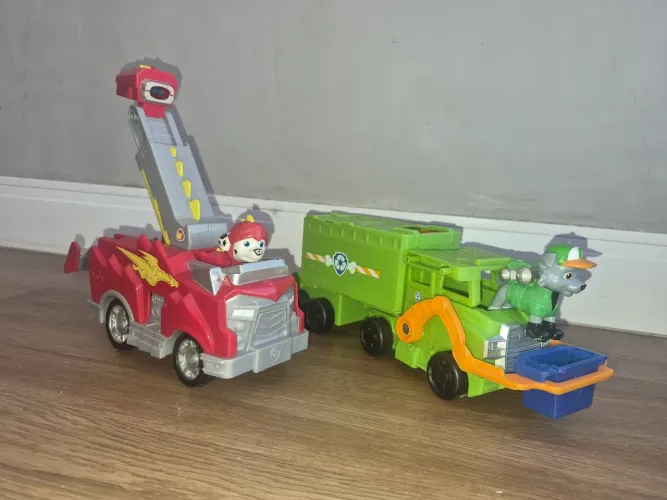 Patrulha canina (2 carros grandes)