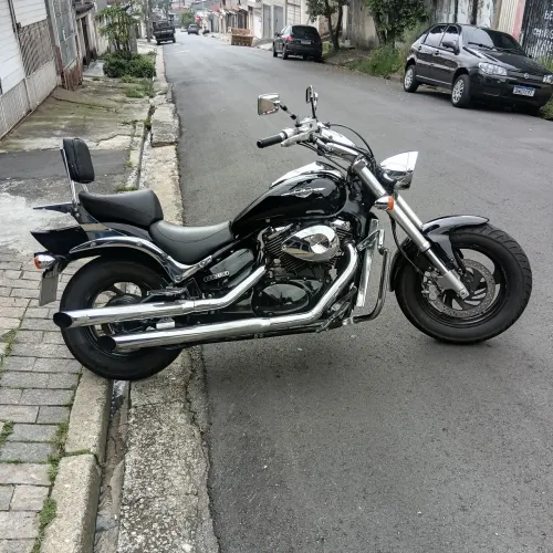 Suzuki Boulevard M800