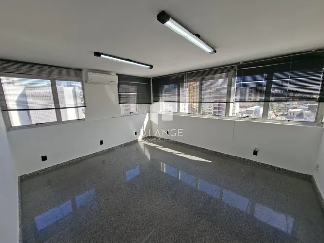 Sala comercial para venda e alugar no bairro Centro em Campinas - SP