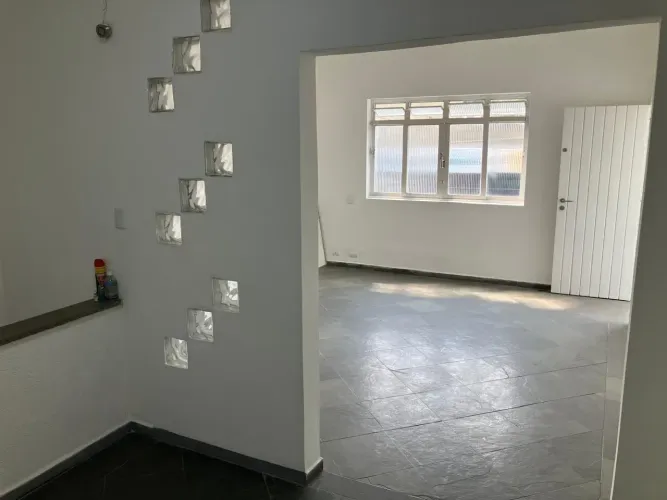 LOCAÇÃO CONJ. DE 4 SALAS ,2 BAN E 1 COZINHA COMERCIAL NO JD.SAO PAULO-ZN