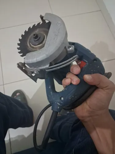 Vendo serra mármore bosch.