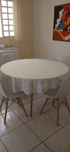 Vendo toalha redonda de mesa