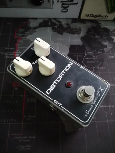 Pedal Distortion Spanish GuitarFX - ProCo Rat clone
