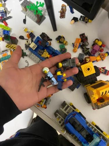 LEGO