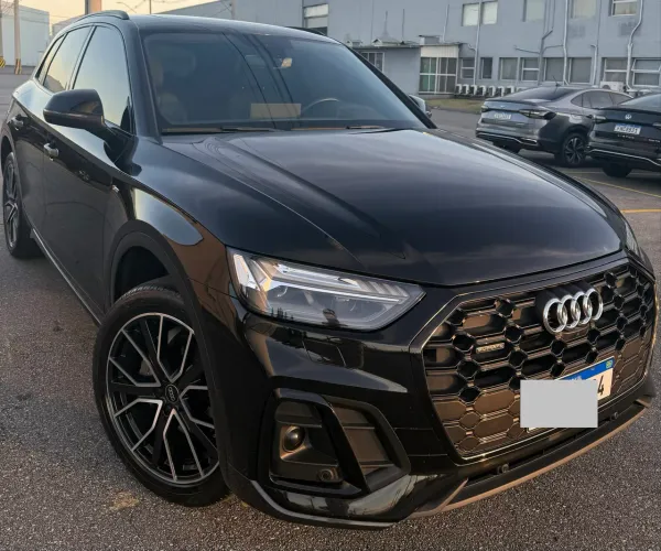 Audi Q5 S-line Black 2.0 TFSI Quat. S-tronic 2023