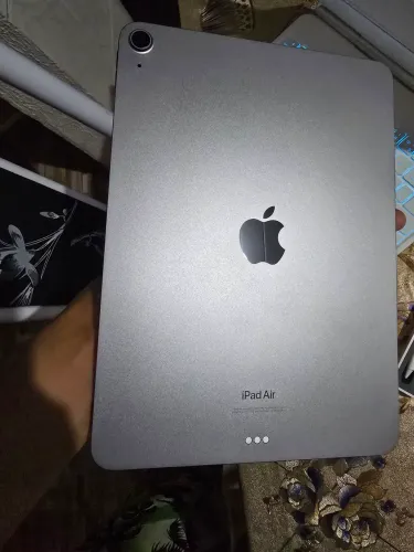 iPad air M2