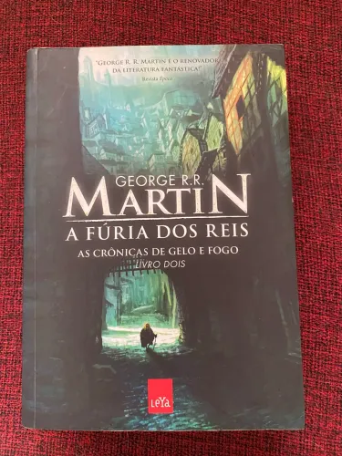 Livro A Fúria dos Reis de George R. R. Martin