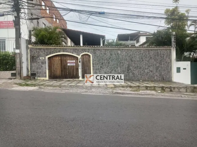 Casa com 4 dormitórios à venda por R$ 850.000,00 - Itapuã - Salvador/BA