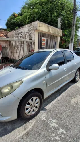 Peugeot 207 Sed. Passion XR Sport 1.4 Flex 8V 4P 2011