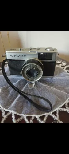 Vendo linda máquina fotográfica antiga