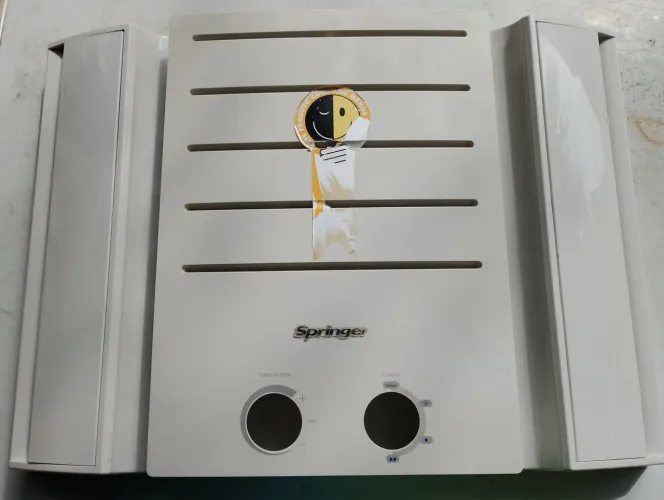 Frente plástica ar Springer 