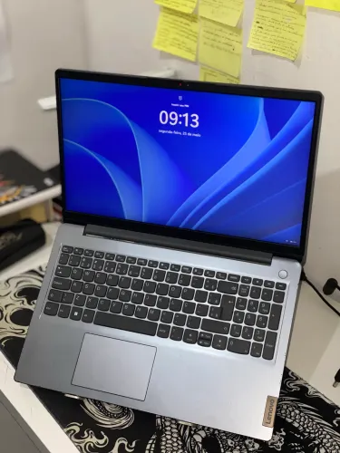 NOTEBOOK LENOVO IDEAPAD 3 PARA VENDER LOGO BATERIA 91%
