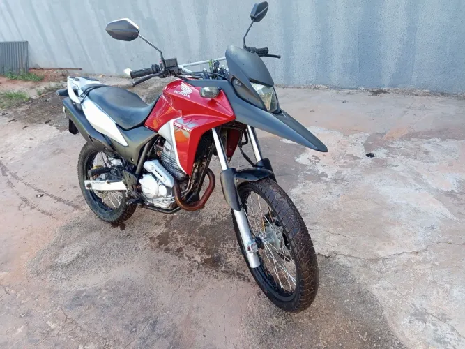 XRE 300
