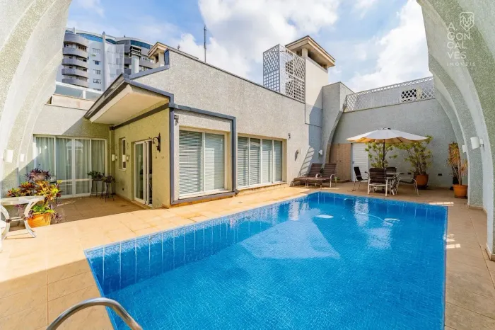 Cobertura 04 Quartos, 03 Suítes, Terraço com Piscina, Batel, Curitiba