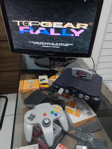 Nintendo 64 Europeu em excelente estado 