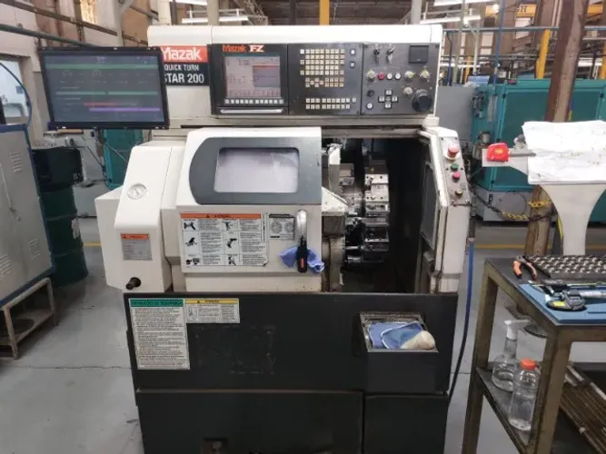 Torno CNC MAZAK QUICK TURN STAR-200