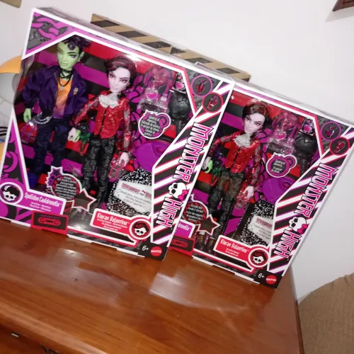 Valentine e Spelldon monster high 