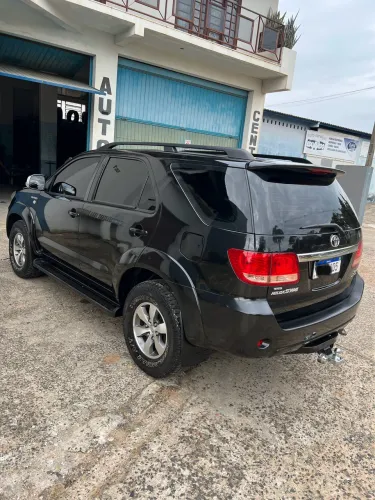 Toyota Hilux SW4 SRV D4-d 4X4 3.0 TDI Dies. AUT 2007