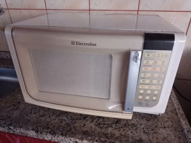 Microondas Eletrolux 30 litros top ( pux-visa)