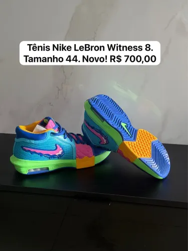 Tênis Nike LeBron Witness 8
