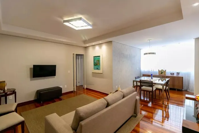 Apartamento à Venda - Padre Eustáquio, 4 Quartos, 121 m2